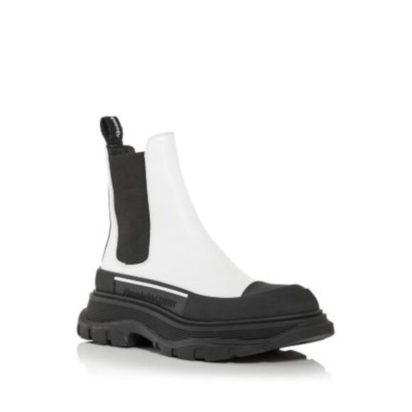 NWT ALEXANDER MCQUEEN Womens White Heel Debossed Tread Platform Chelsea 37